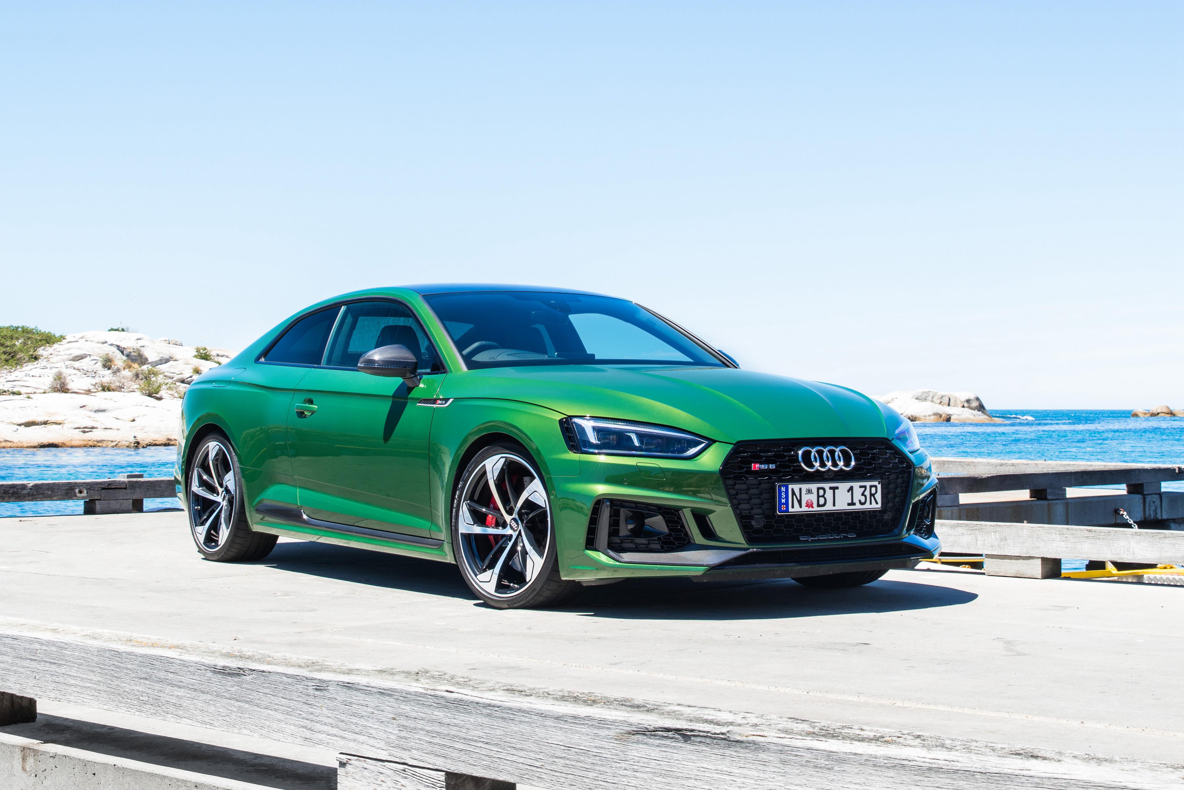 Audi rs5 обои на телефон