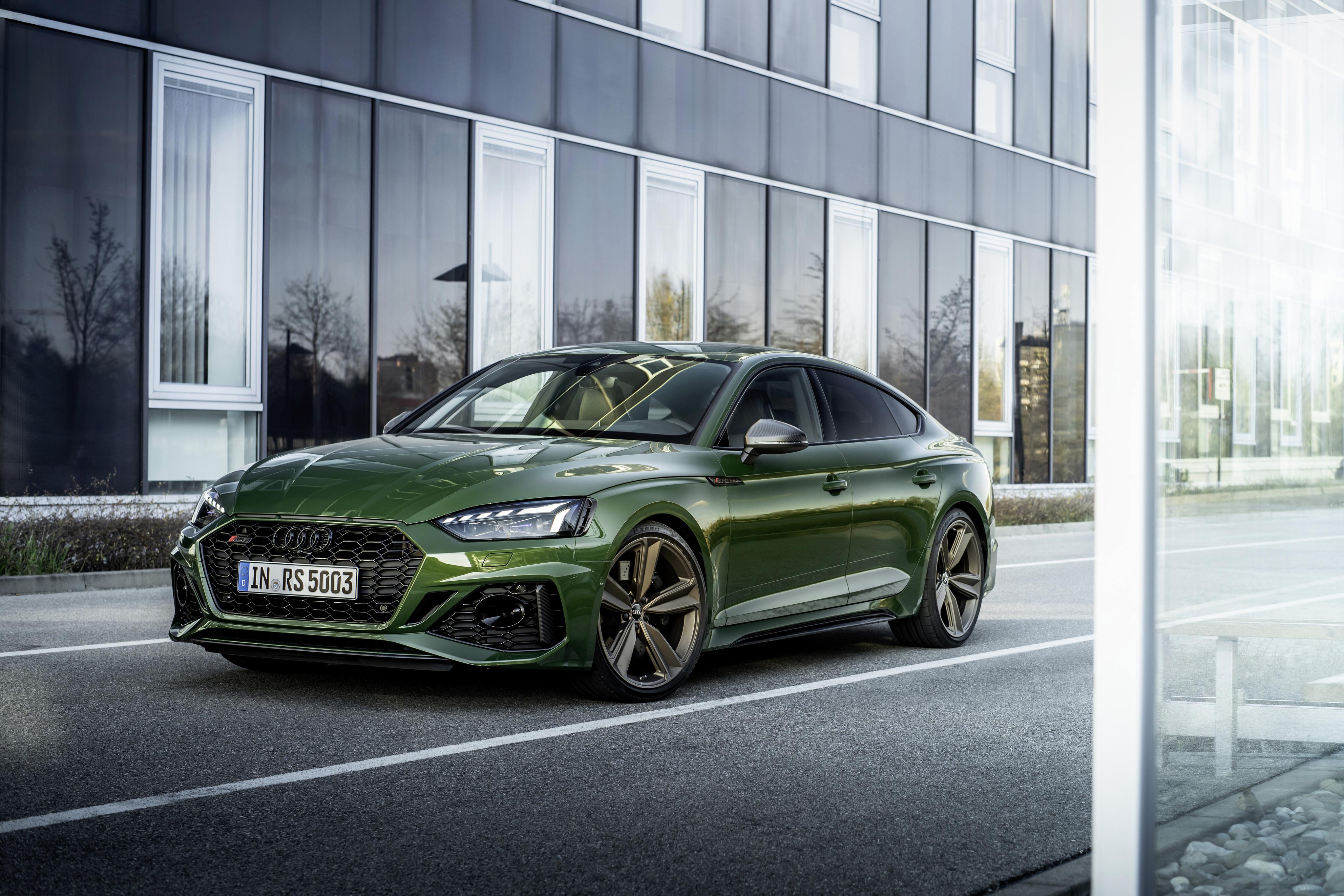 Audi rs5 обои на телефон