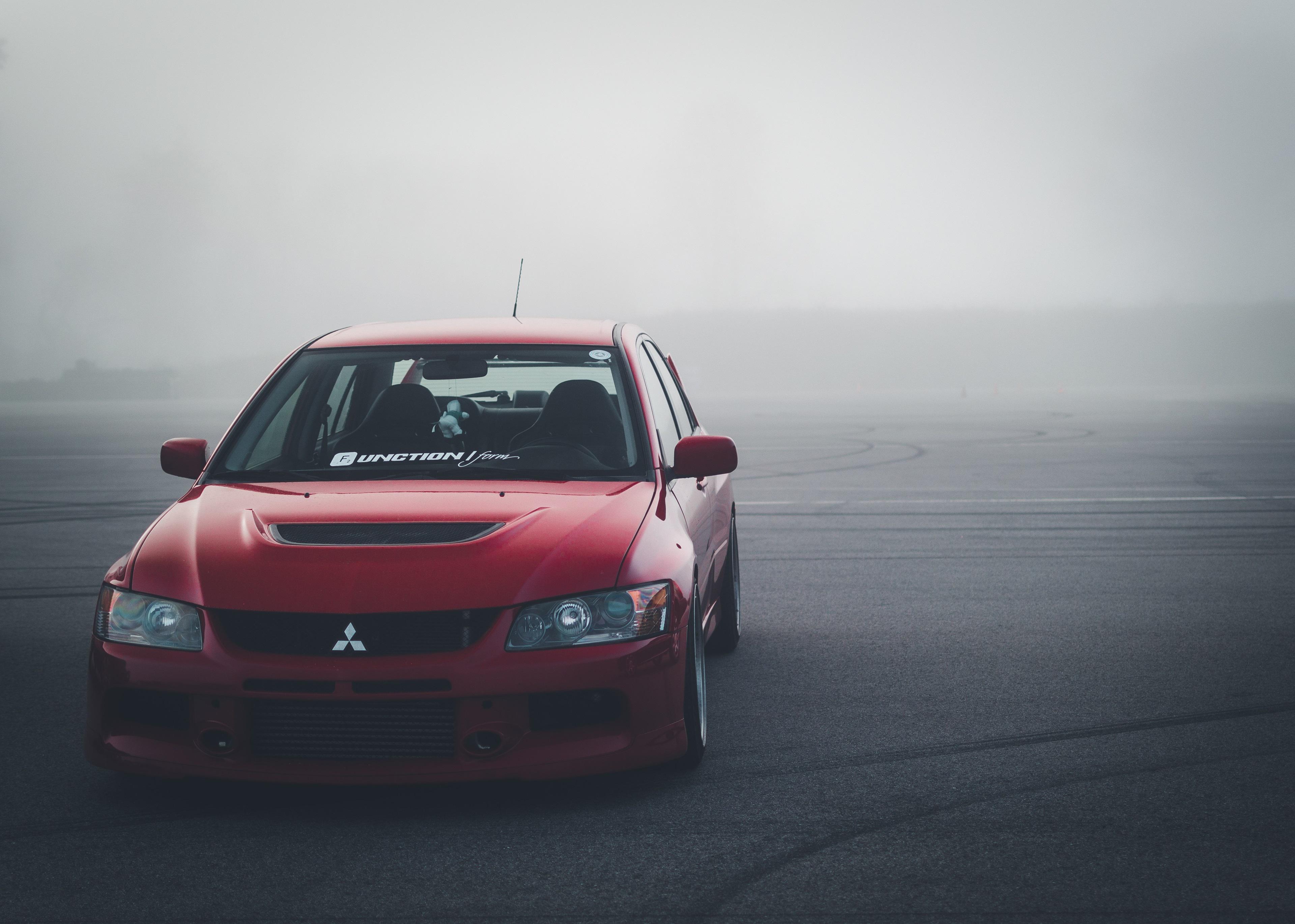 Mitsubishi Lancer Evolution (Митсубиси Лансер Эволюшн)