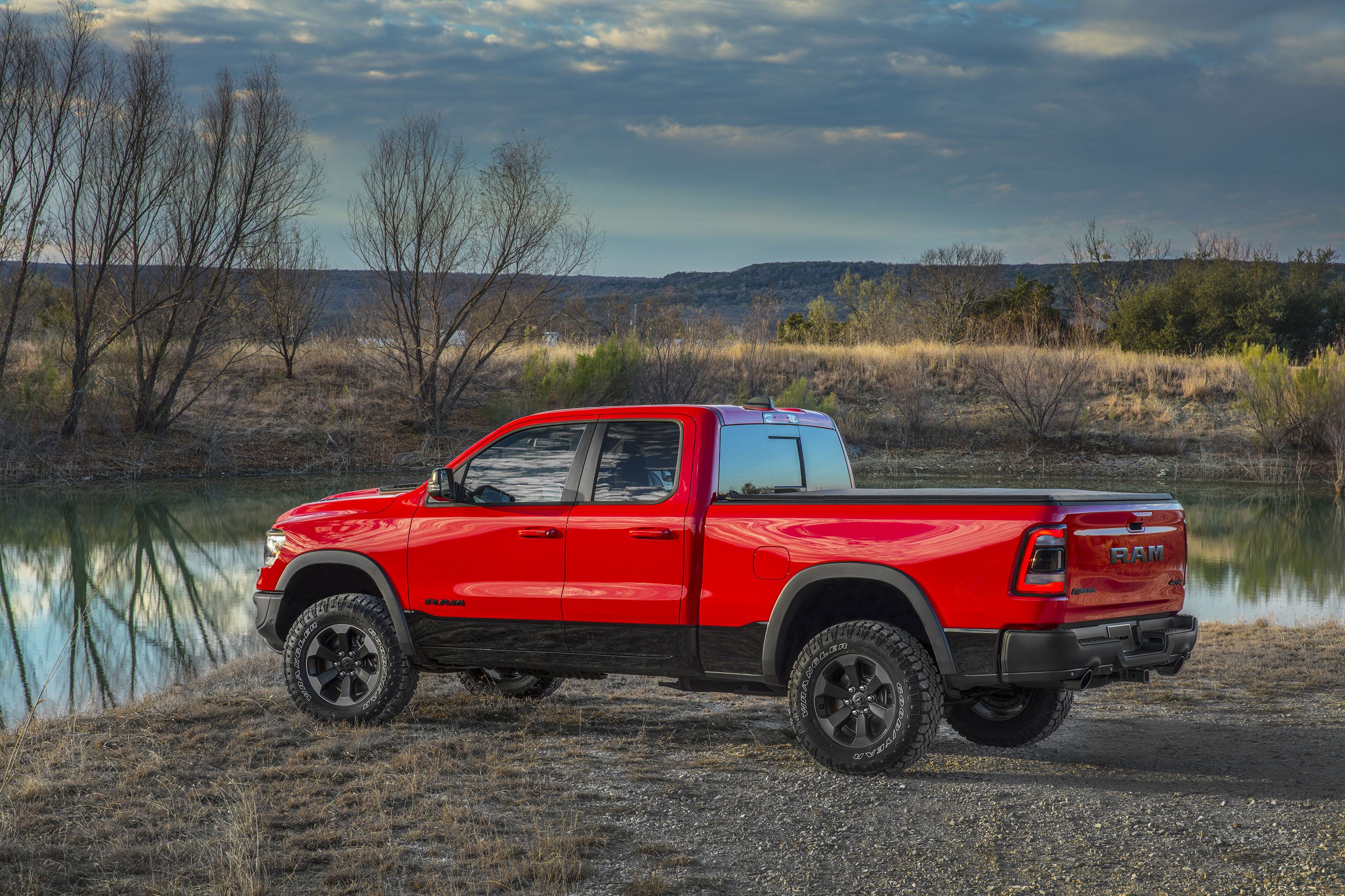 Рам ребел. Dodge Ram 1500 Rebel. Dodge Ram 1500 Rebel 2019. Ram 1500 Quad Cab. Ram_1500_Rebel_Quad_Cab.