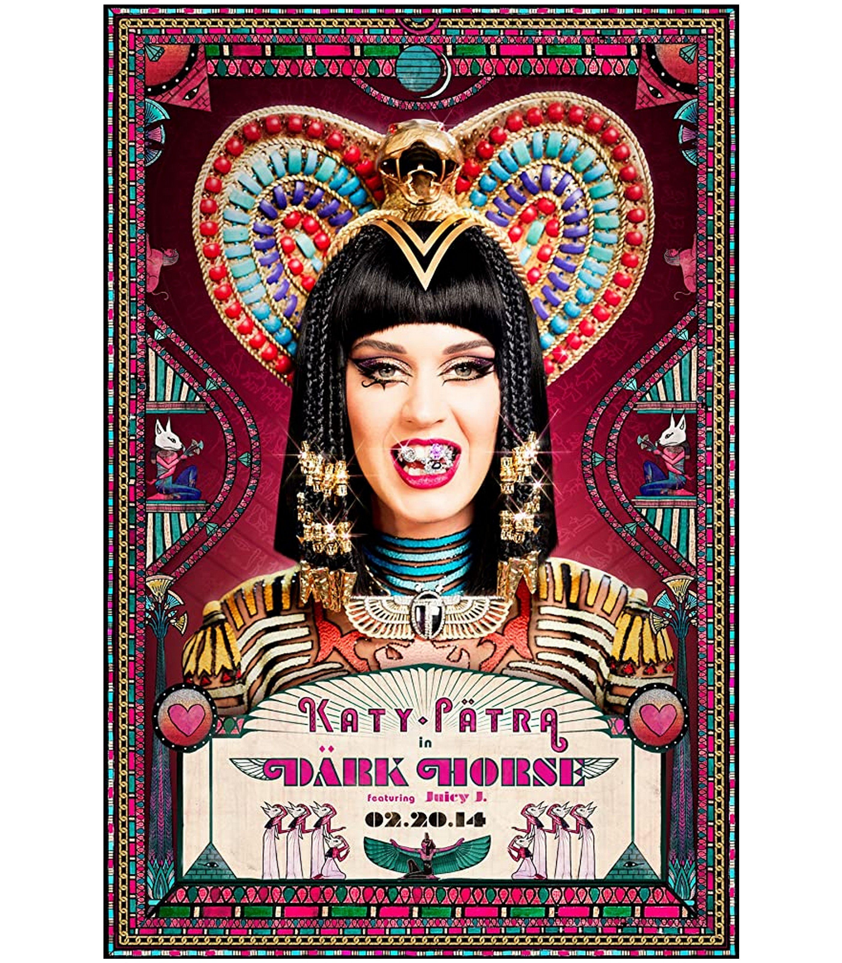 Dark horse katy perry feat juicy j. Кэти Перри дарк Хорс. Katy Perry Dark Horse обложка. Katy Perry, juicy j - Dark Horse. Katy Perry juicy j.