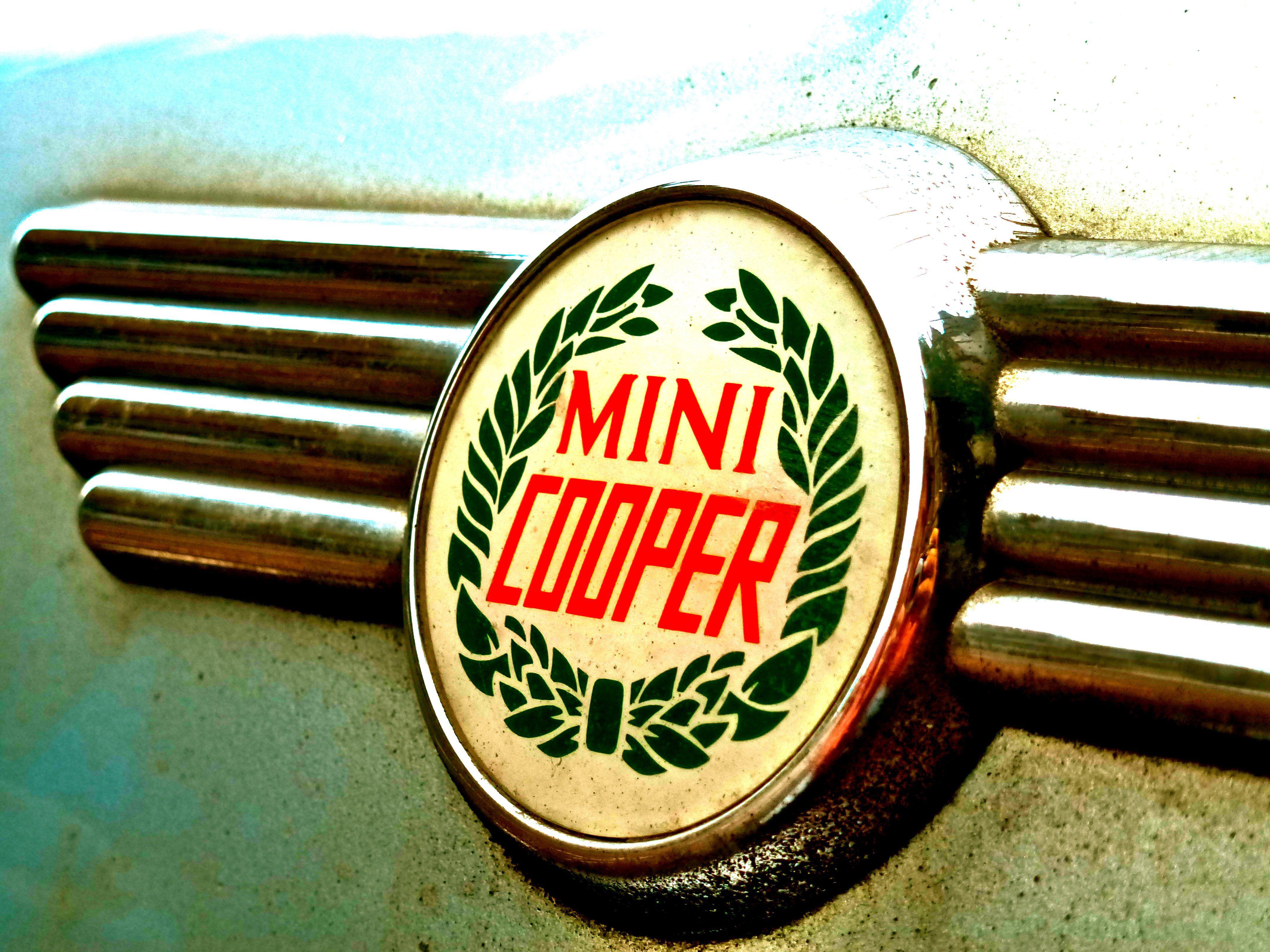 Mini Cooper logo